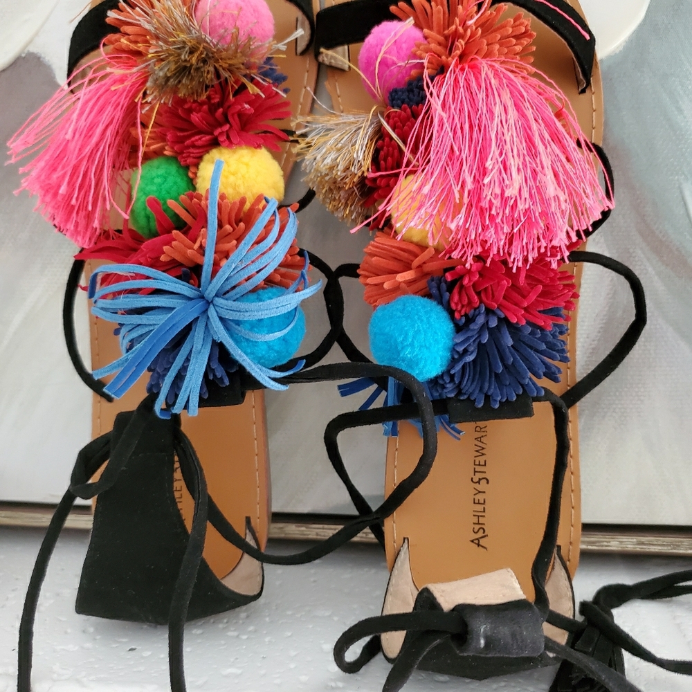 Sandal